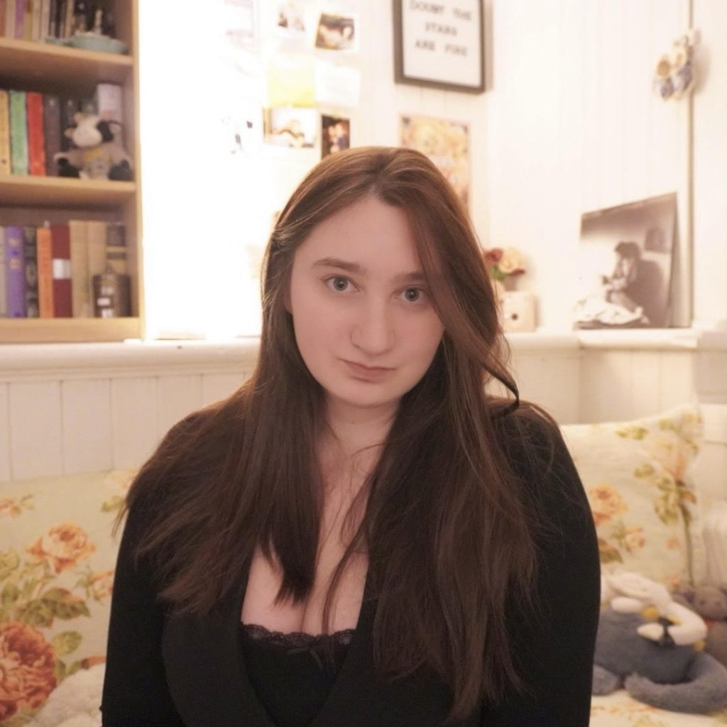 This week, we caught up with playwright Molly Jamin, whose work returns to the festival for a second year in a row. Known for weaving classical themes with contemporary resonance, Molly brings a distinct voice to the stage, one rooted in myth, memory, and a deep sense of curiosity.